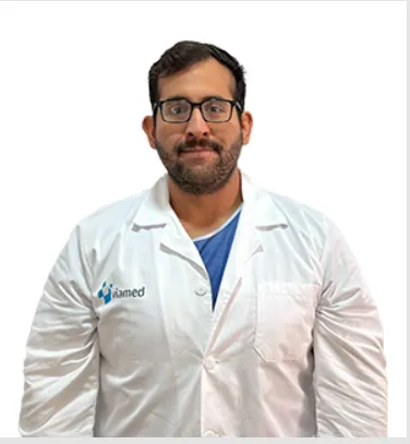 DR. NICOLÁS PRADO TROYA